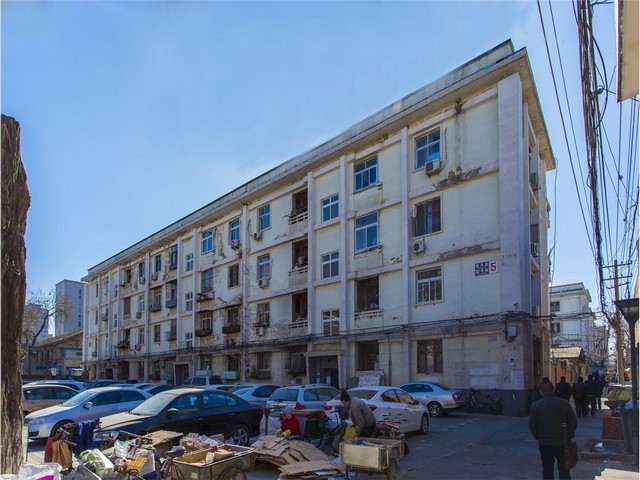 设计集装箱泳池